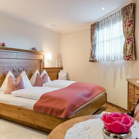 Myschloessl ゲストハウス